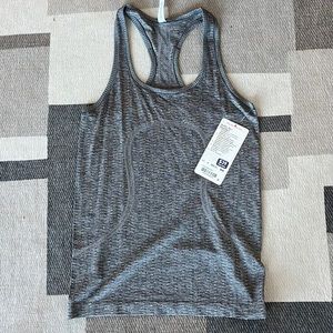 NWT lulu lemon swiftly tech racer back size 8